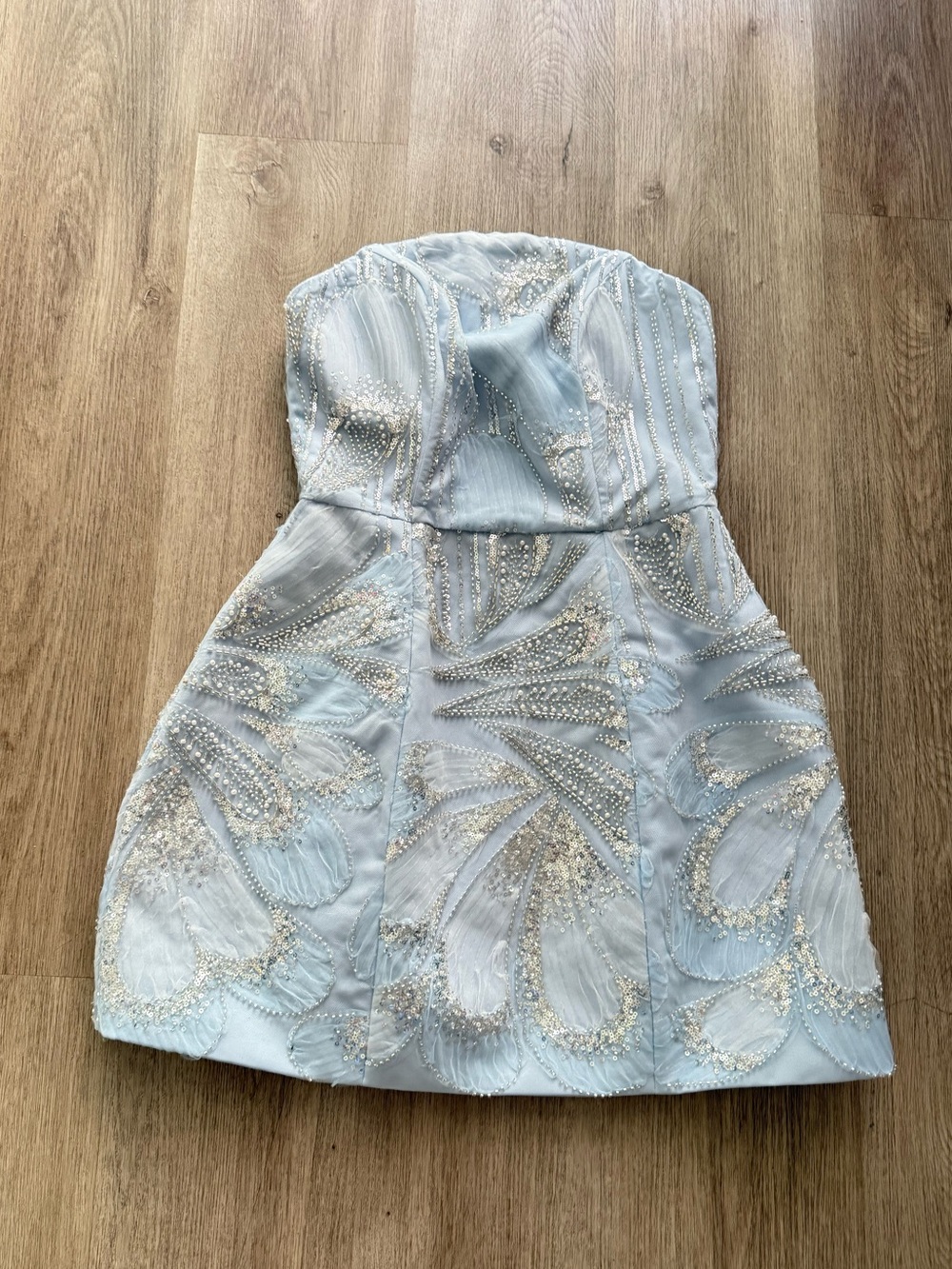 elliatt annabelle blue sequin beaded mesh strapless mini dress size small NEW